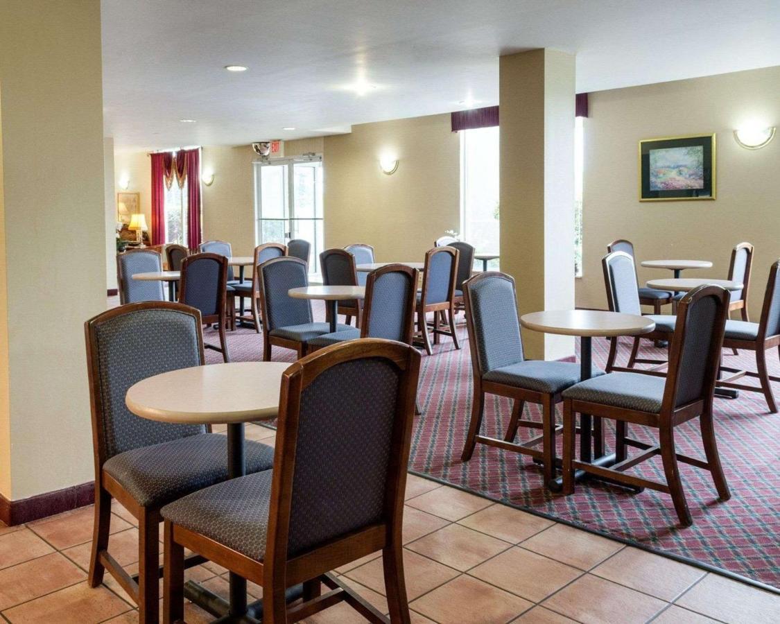 Rodeway Inn Гринвилл Экстерьер фото