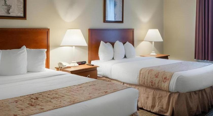 Rodeway Inn Гринвилл Экстерьер фото