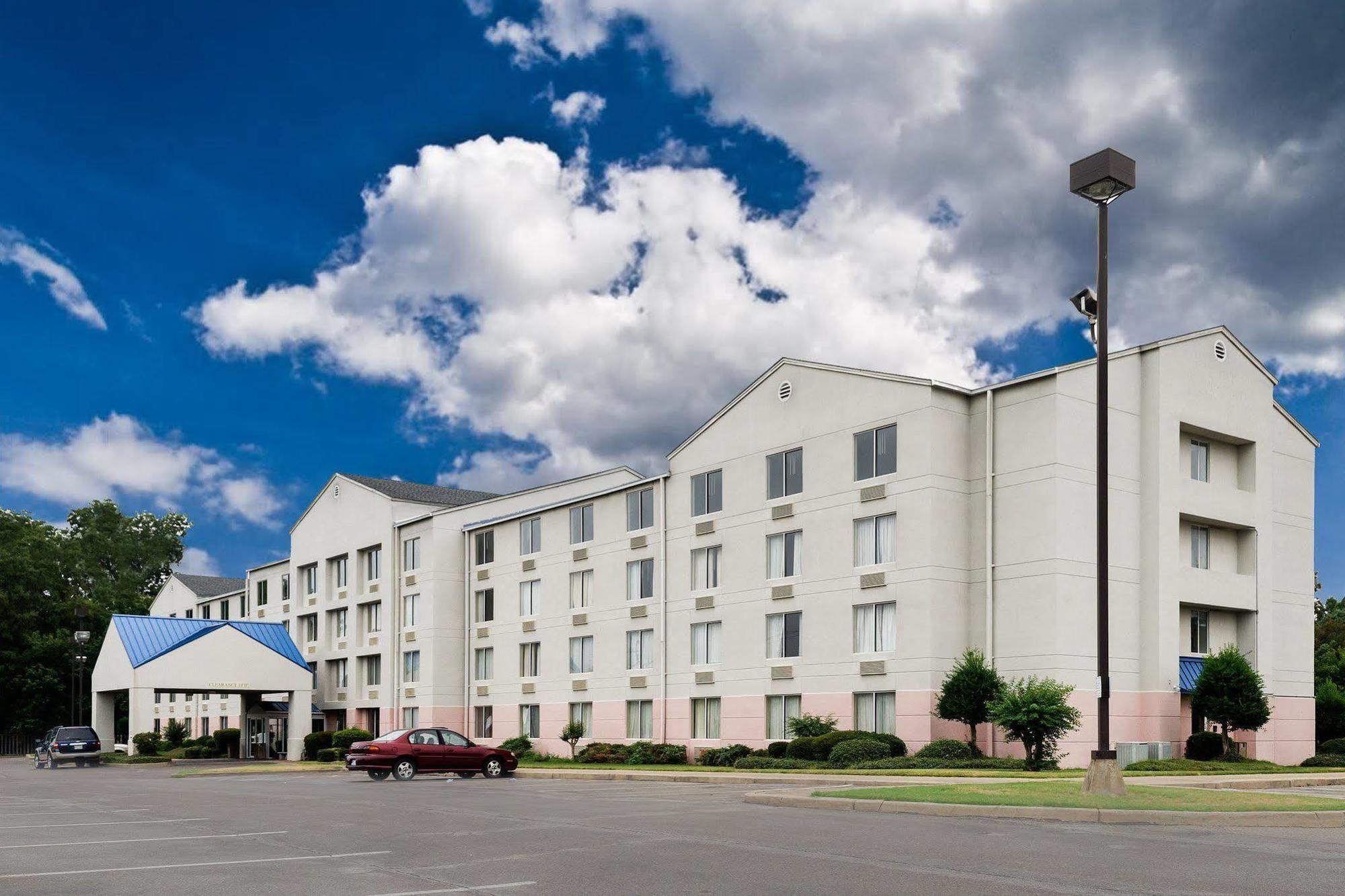 Rodeway Inn Гринвилл Экстерьер фото